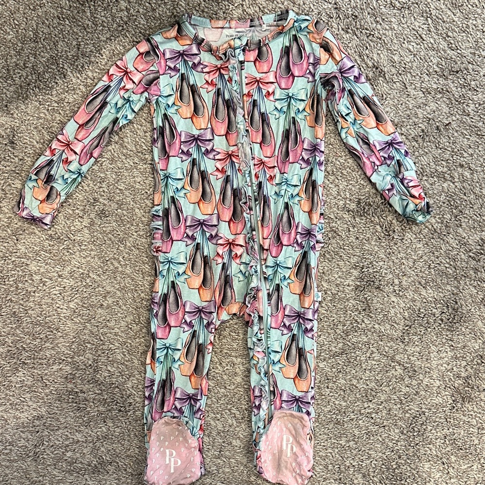 12-18mo Posh Peanut Irina Ruffle Footie